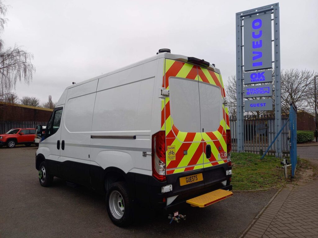 Iveco Daily 3.0 CNG 14V 40C 3520L MWB High Roof Euro 6 5dr (DRW)