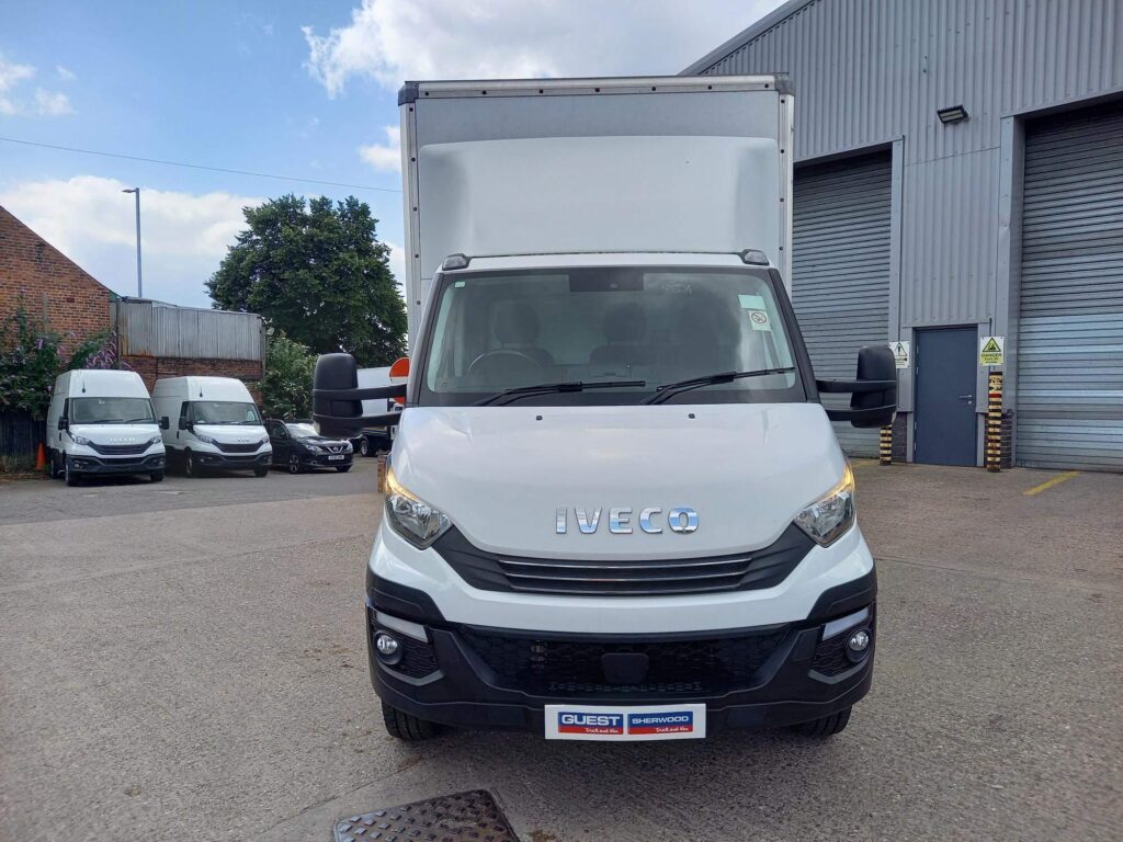 Iveco Daily 3.0D HPI 18V Business 70C 5100 HiMatic XLWB Euro 6 2dr (DRW)