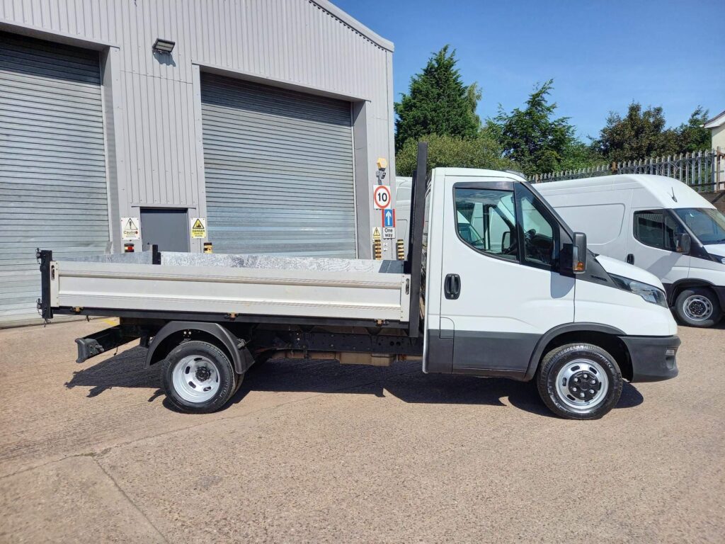 Iveco Daily 2.3D HPI 14V 35C 3450 L2 Euro 6 (s/s) 2dr (DRW)