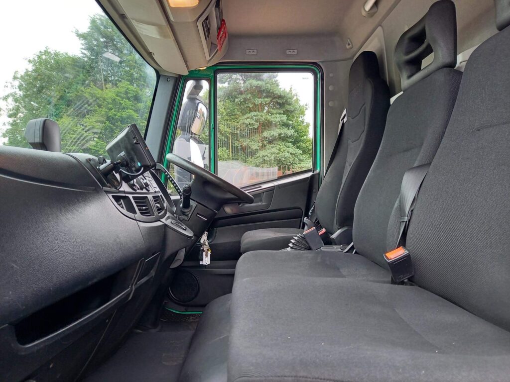 Iveco Eurocargo 180E28 280HP 24FT DE-MOUNTABLE