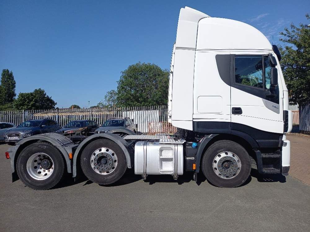 Iveco Stralis AS440S46TX/P 6×2 460HP