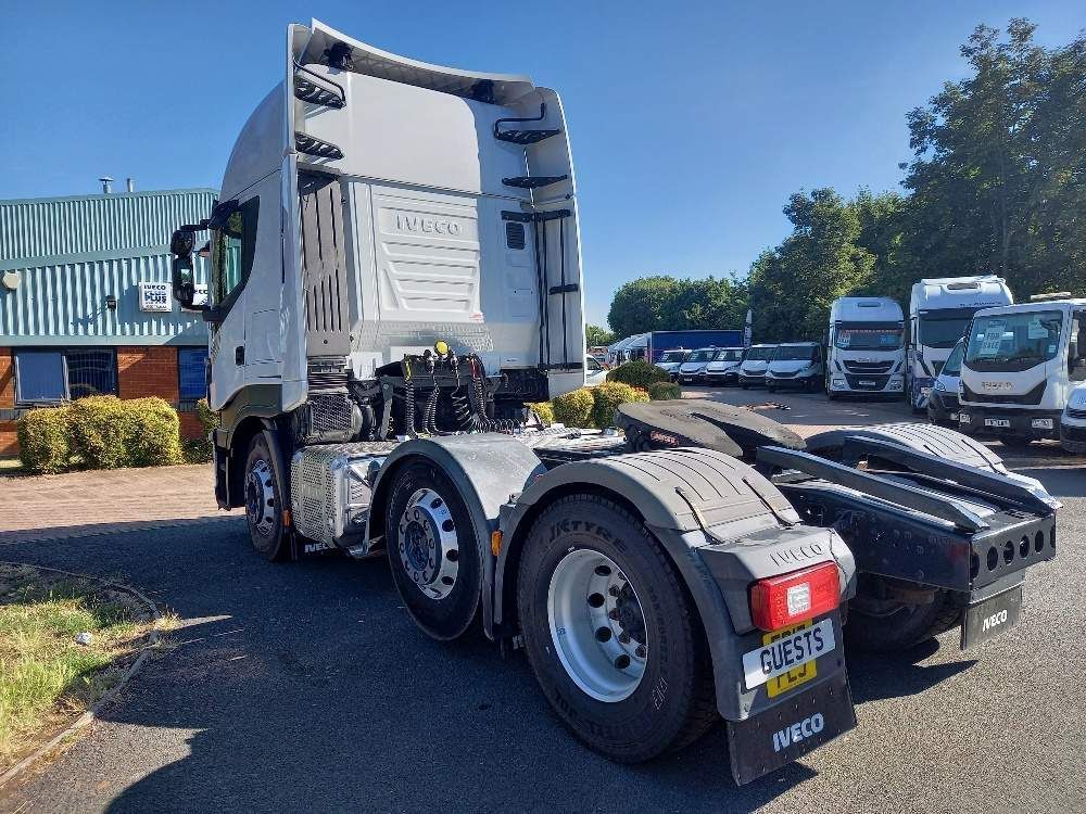 Iveco Stralis AS440S46TX/P 6×2 460HP