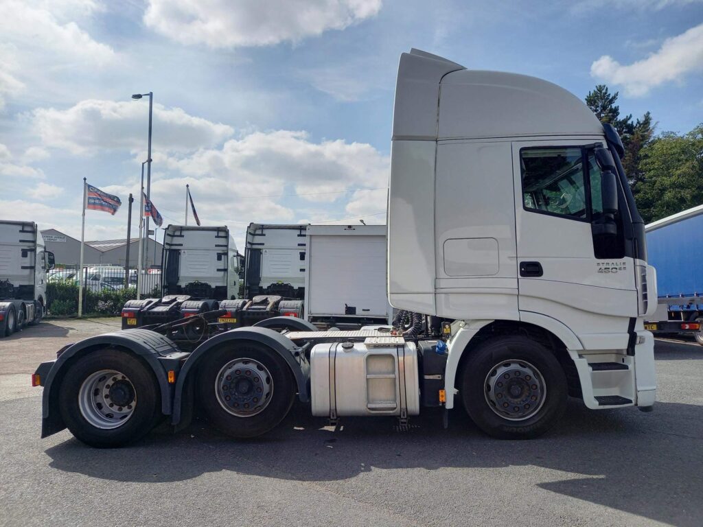 Iveco Stralis AS440S46 TX/P 6×2 460HP