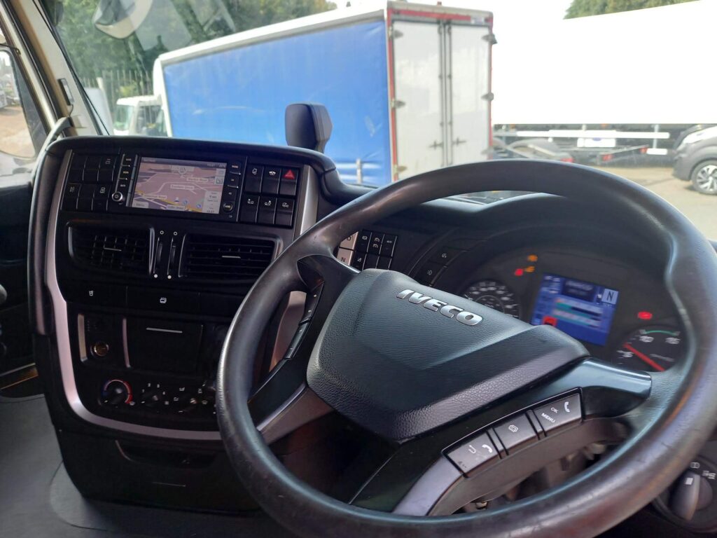 Iveco Stralis AS440S46 TX/P 6×2 460HP