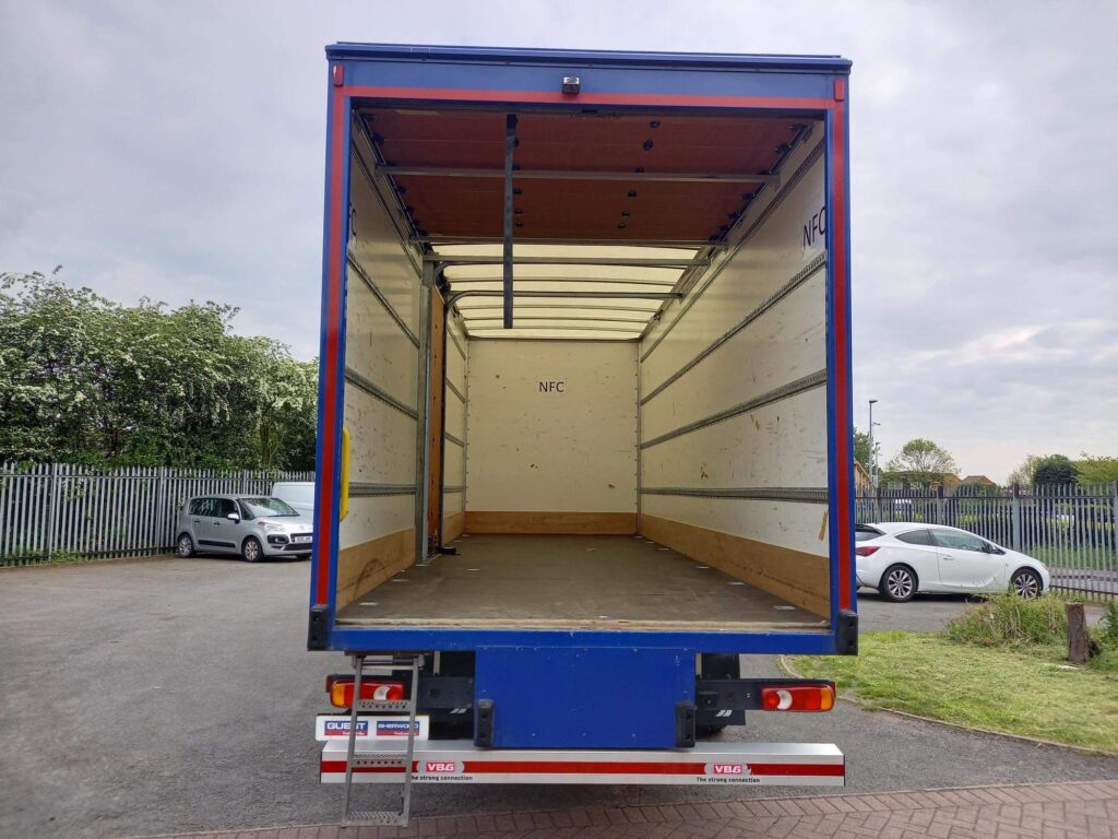 Iveco Eurocargo 160E21  4×2 210 HP