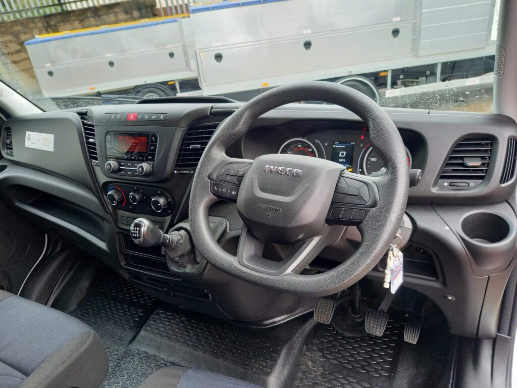 Iveco Daily 2.3D HPI 14V 35S 3750 LWB Euro 6 (s/s) 2dr