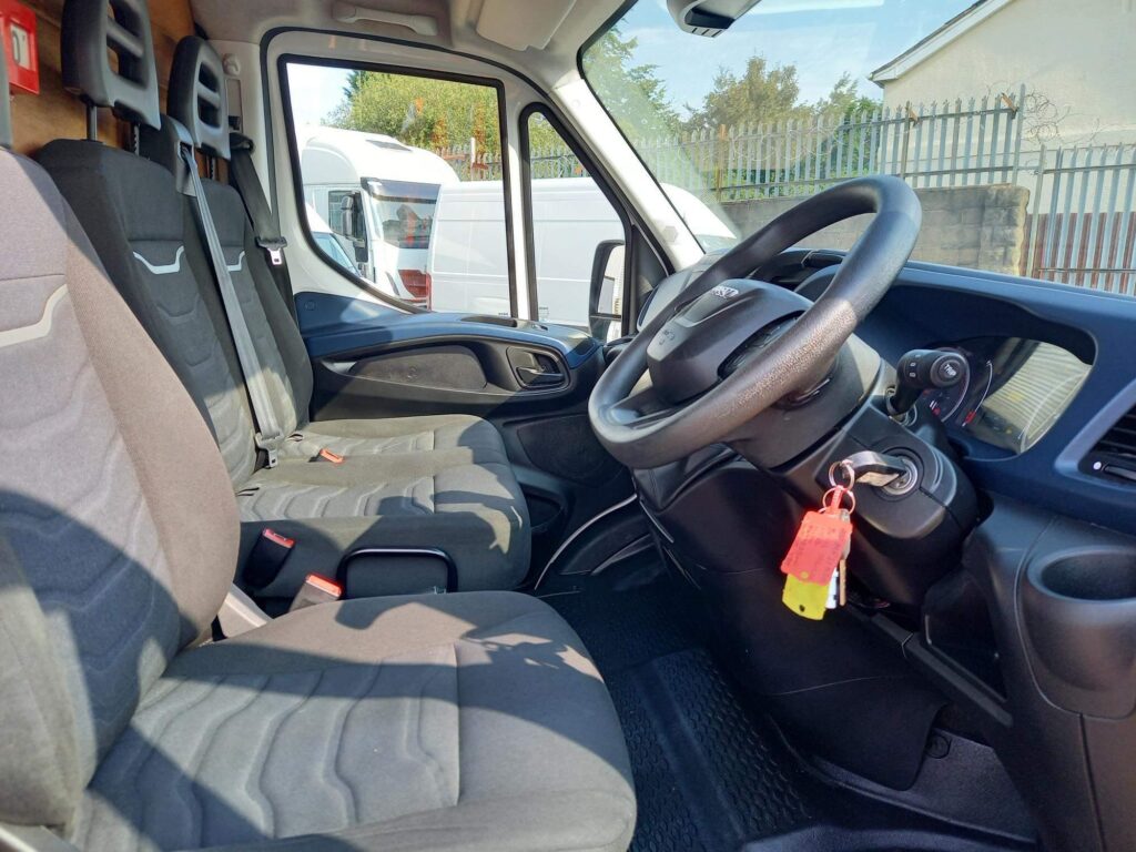 Iveco Daily 50C16HD Crew Cab Tipper