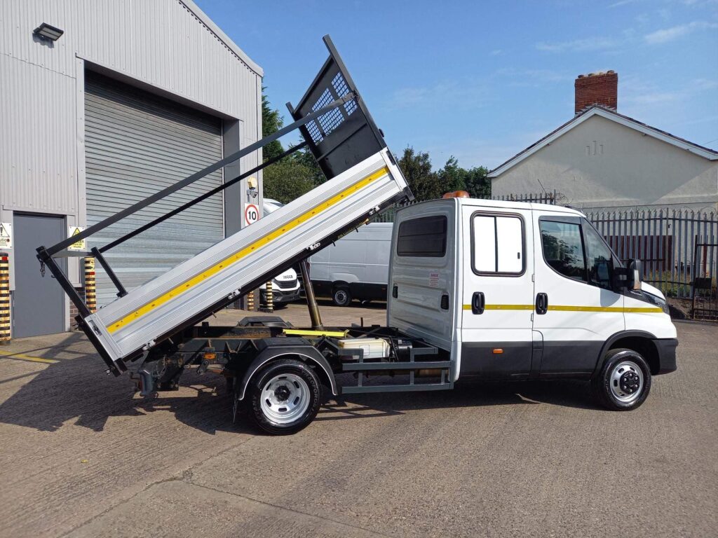 Iveco Daily 50C16HD Crew Cab Tipper