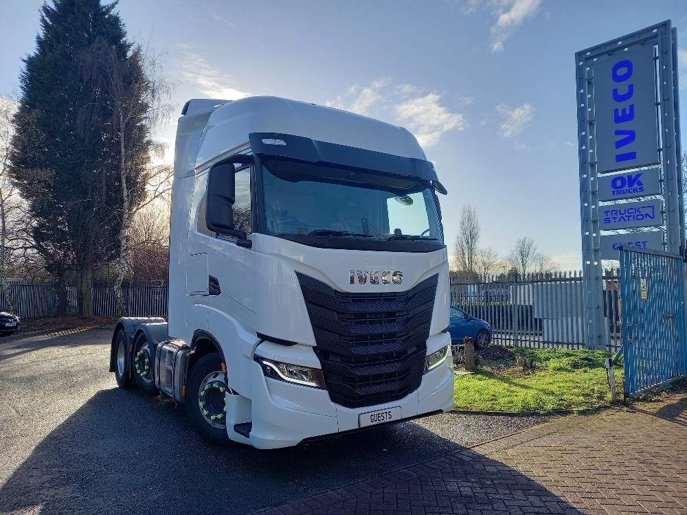 Iveco Stralis AS440S48TX/P 6×2 480HP