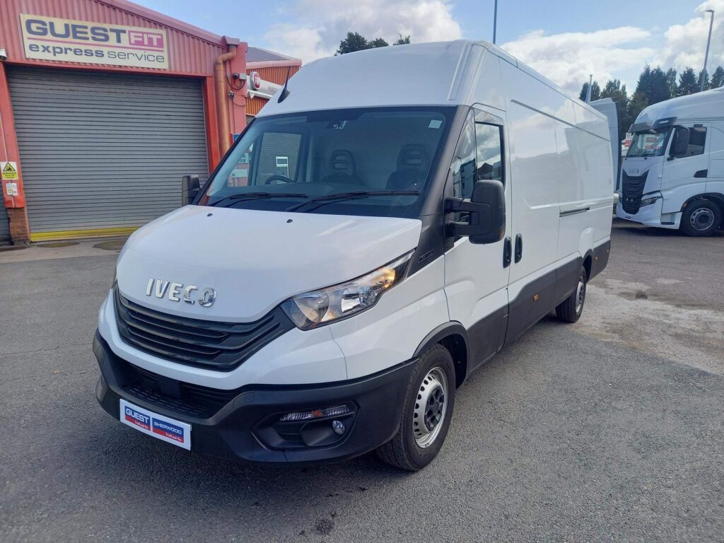 Iveco Daily 2.3D HPI 14V Business 35S 4100 LWB High Roof Euro 6 (s/s) 5dr