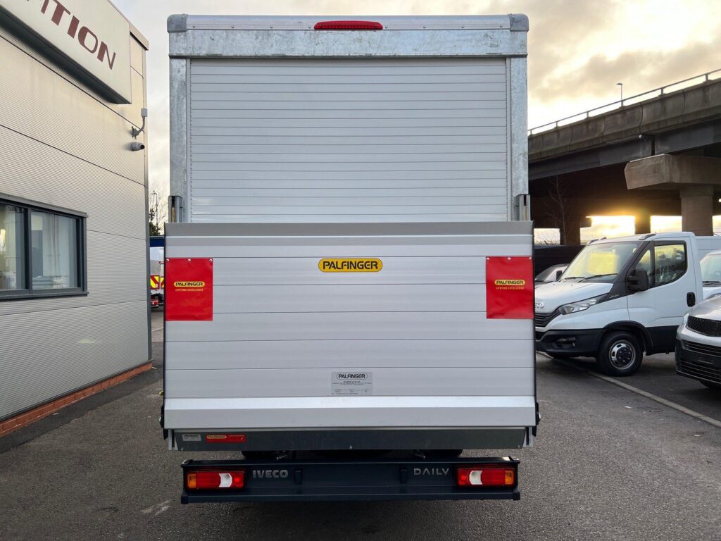 Iveco Daily 35S14 Luton Tail-Lift