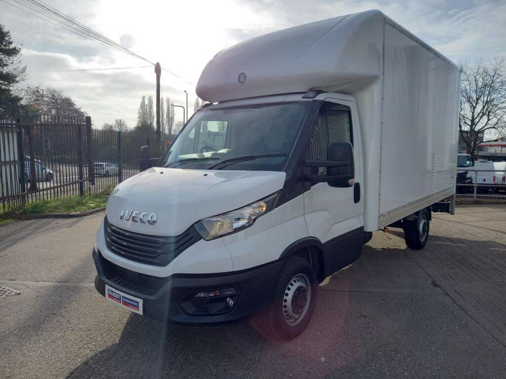 IVECO DAILY 35S14 140HP LUTON & TAILLIFT