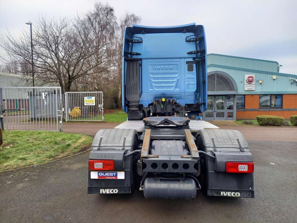 IVECO STRALIS CNG AS440S46T/P 4×2 460HP