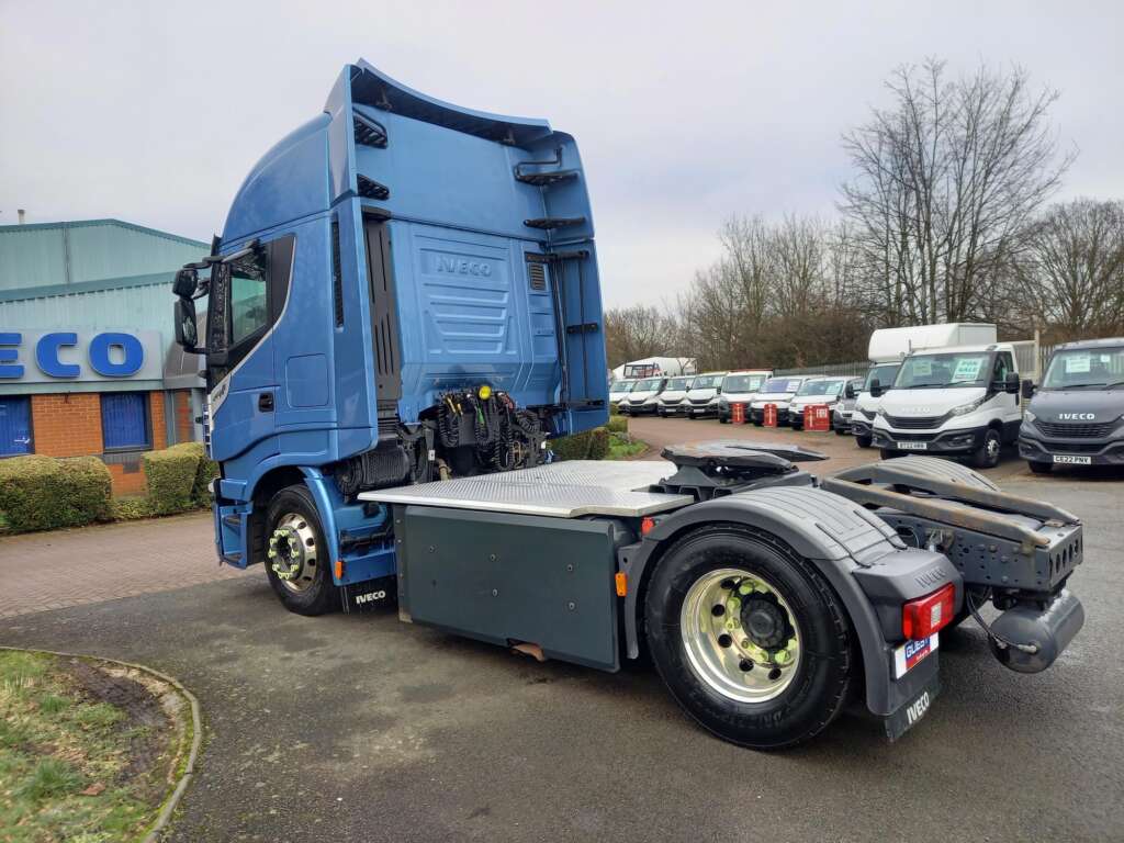 IVECO STRALIS CNG AS440S46T/P 4×2 460HP