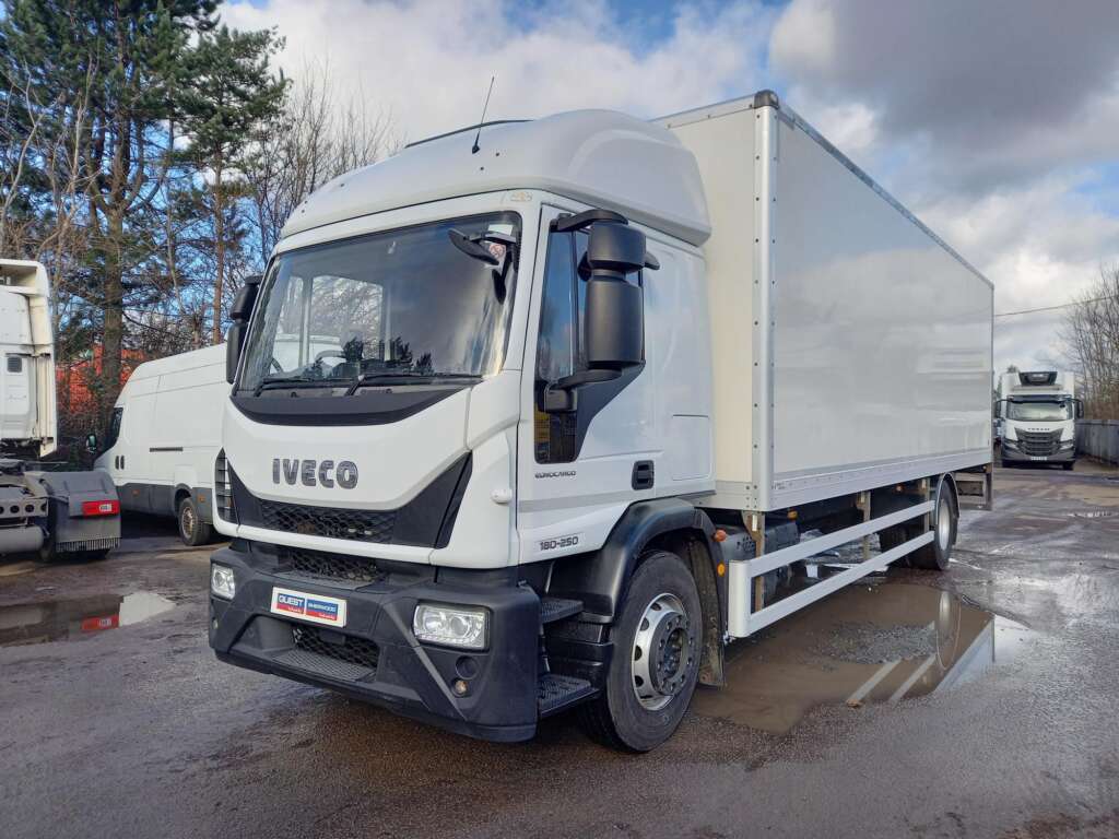 IVECO EUROCARGO 18T 250HP 26FT BOX & TAILLIFT