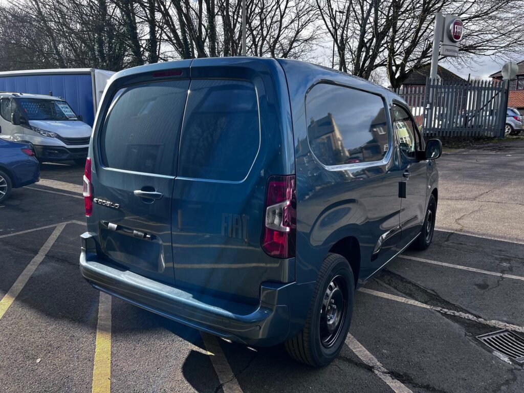 Fiat E-Doblo 52kWh Primo Auto SWB 5dr (11kW OBC)