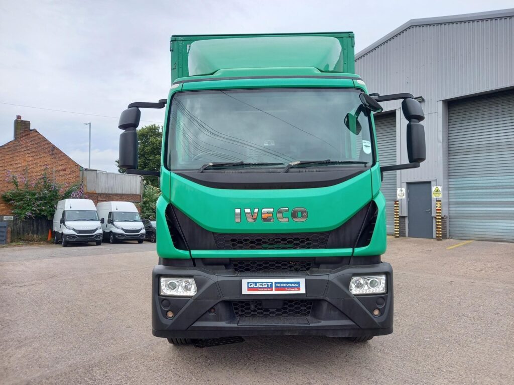 Iveco Eurocargo 180E28 280HP 24ft De-Mount Curtainside